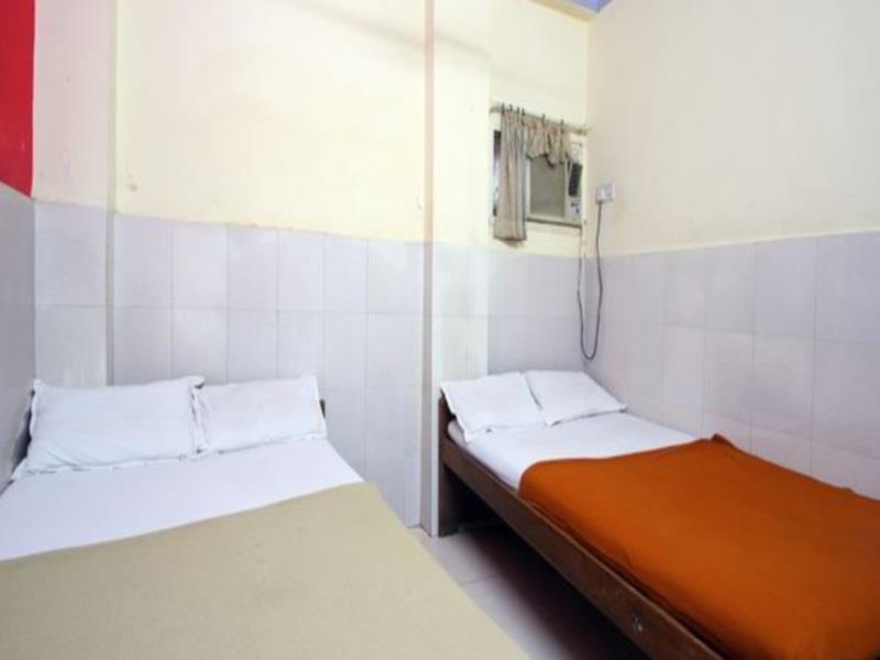 Sahara Inn Guest House Мумбаи Экстерьер фото